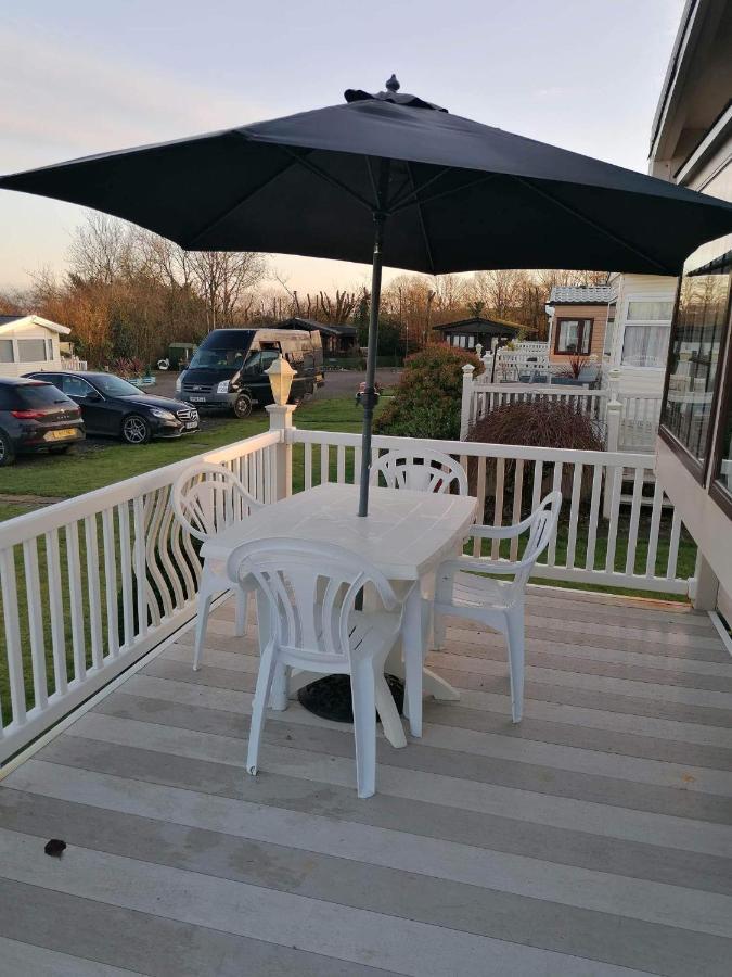 Cornwall Cornwall-Chapmanswell Caravan Holiday Park A30 B&B Bed And Breakfast #41 朗斯顿 外观 照片